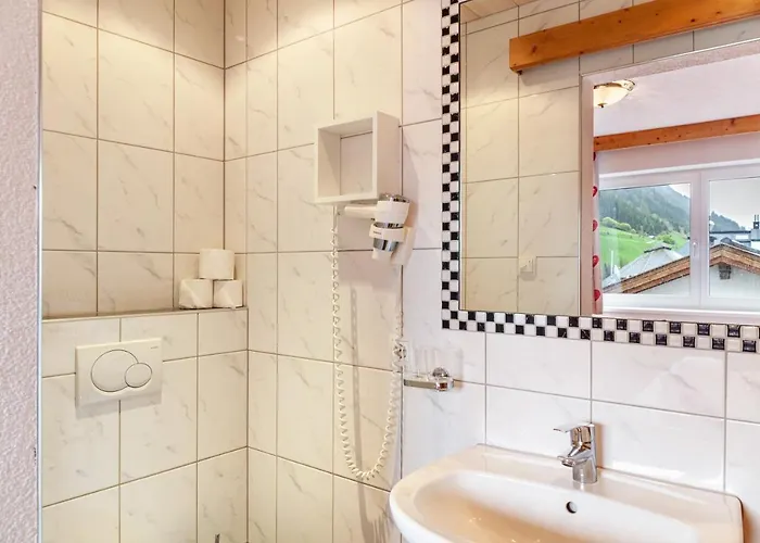 Apartamento Alpenflora 2 *