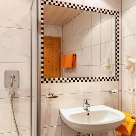 Alpenflora 2 * Ischgl