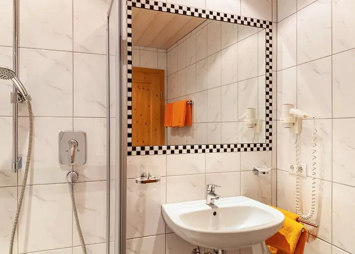 Alpenflora 2 * Ischgl