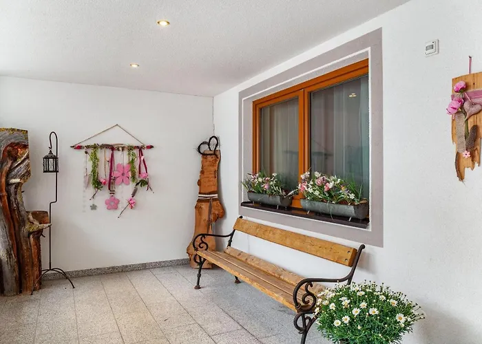 Apartment Alpenflora 2 Ischgl